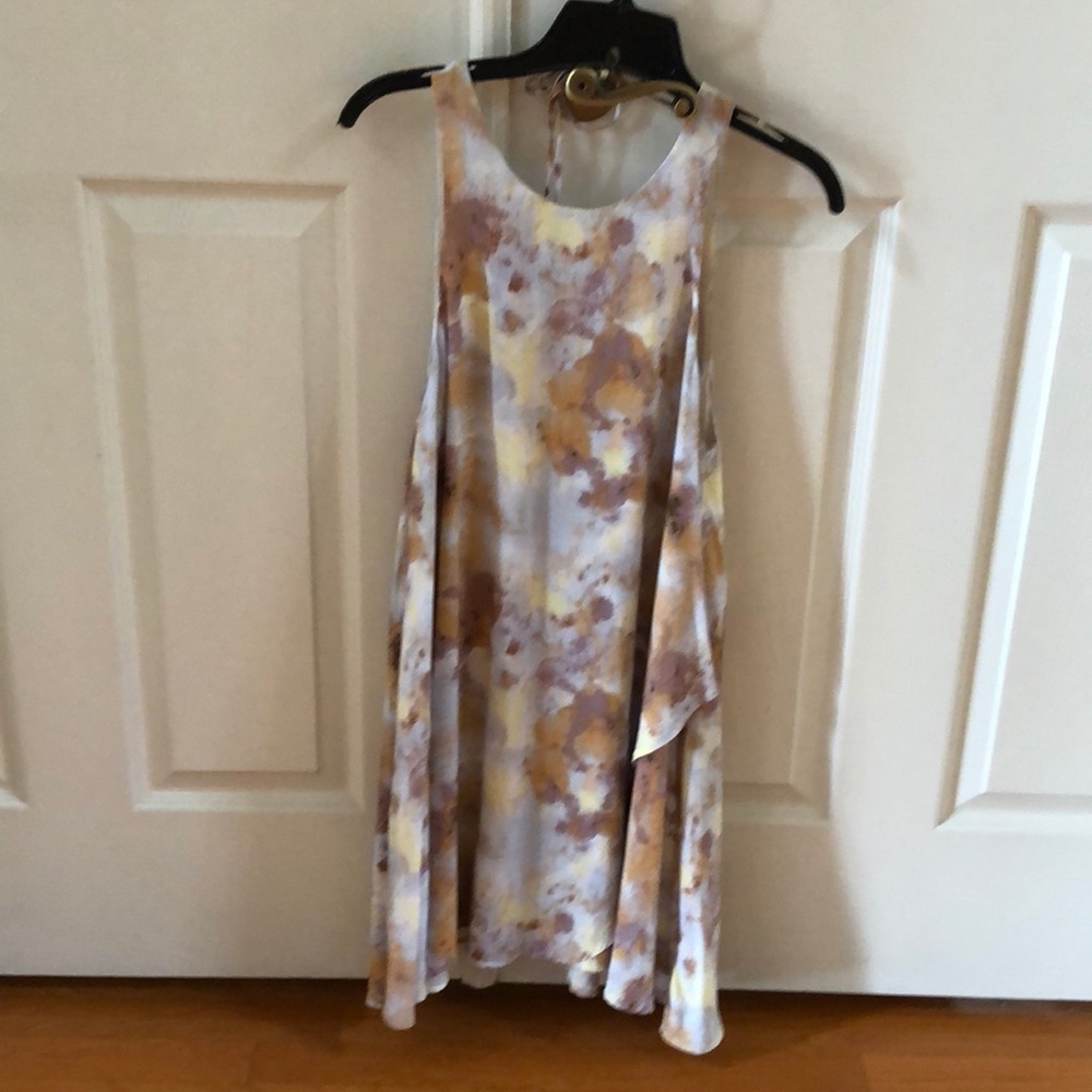 Dress - Picture 3 of 5